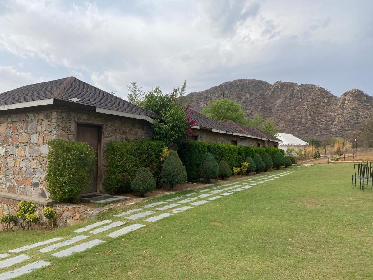 Grass Field Valley Resort Jaipur Luaran gambar
